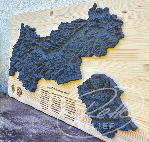 <div></div>